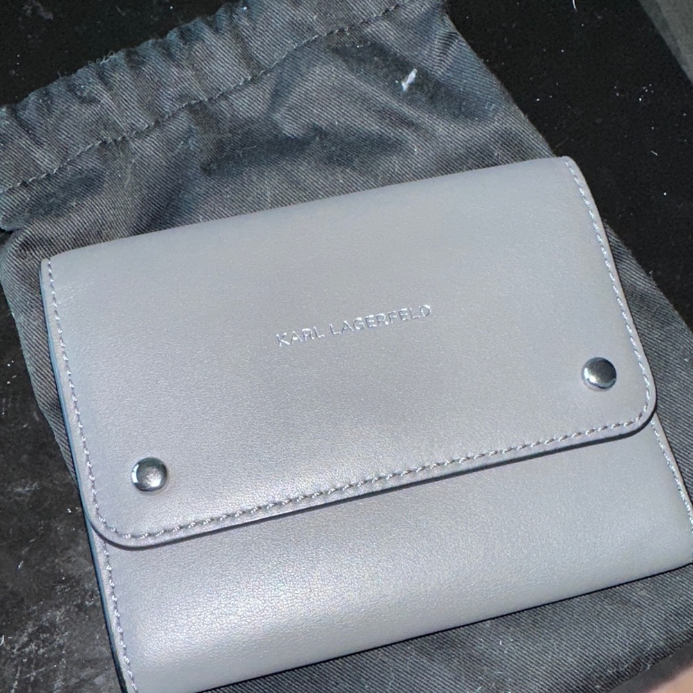 Karl Lagerfeld Light Gray Leather Wallet
